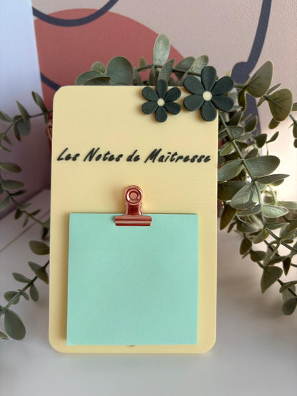 Porte-Bloc Notes Personnalisé "Fleurs" – Le Cadeau de Fin d’Année Idéal pour Maître(sse), ATSEM & Nounou